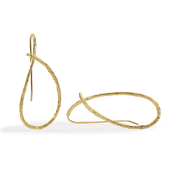 Colibri' Hoop Earrings by Emanuela Duca - The Colibri' earrings, crafted in textured 18k yellow gold, provide a beautiful and artistically unique alternative to traditional hoop earrings. • 18k yellow gold • Diameter: 1.75 inches