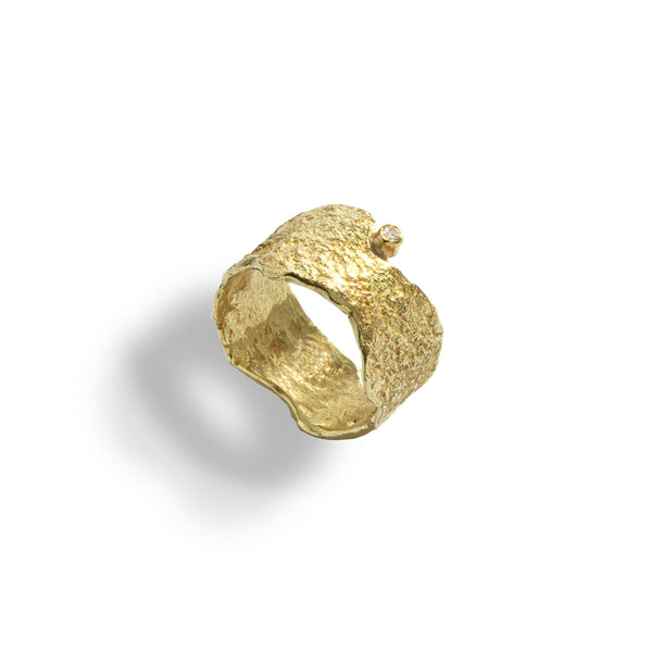 Isabella Wavy 18k Gold & Diamond Ring by Emanuela Duca. Sculptural Fine Jewelry Handcrafted in 18k, Sterling Silver, Bronze, diamonds, and precious gems - Made in Rome & New York